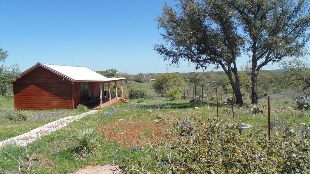 Texas T Bed And Breakfast Llano Экстерьер фото